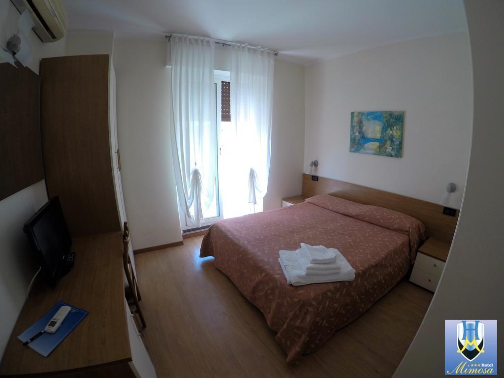 Hotel Mimosa Spotorno Exteriör bild